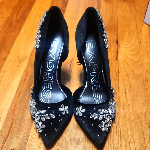 Express Shoes - Express Black Embellished Heels 6, NWT